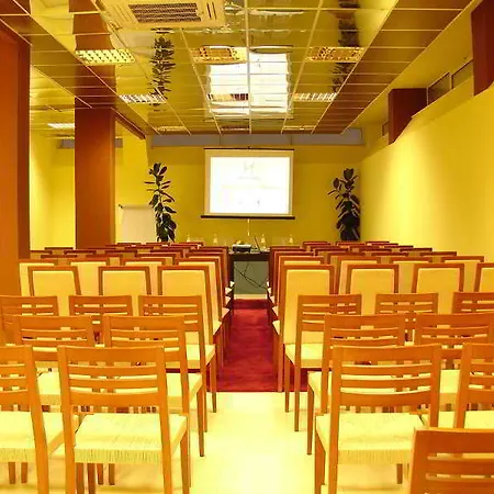 Отель As Голем